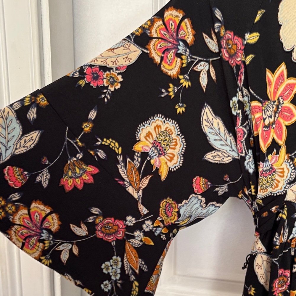 Black Floral Maxi Dress/ kimono style - Picture 3 of 5